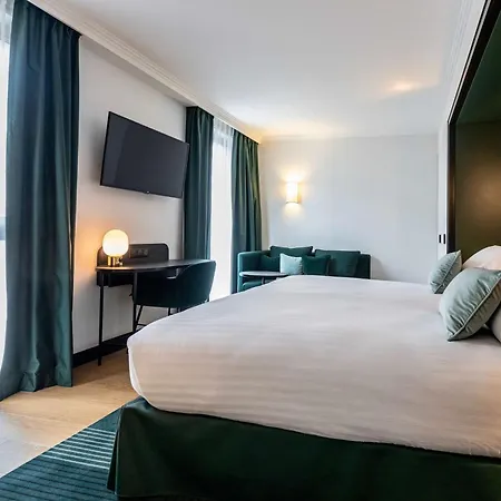 Western Crystal, Hotel,bar & Hotell