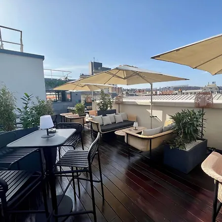 Western Crystal, Hotel,bar & Ξενοδοχείο