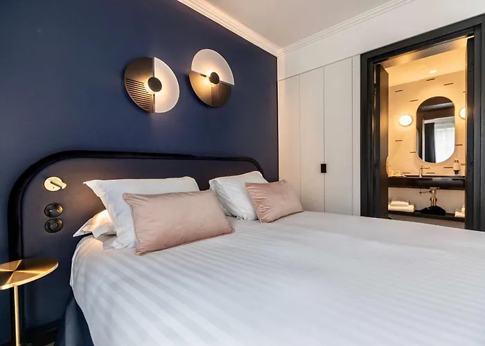 ホテル Western Crystal, Hotel,bar &